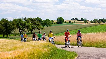 Vergrern Sie Ihren Radius und erkunden die Lneburger Heide per E-Bike