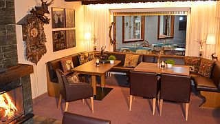 Mehr Informationen zur HUNTING CLUB LOUNGE - Foto � Petra Hitz-Bergmann